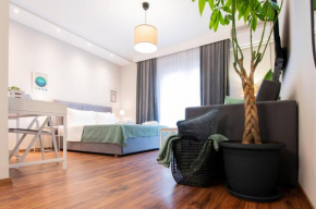 Escape Stay Center Xanthi - Private Parking - MenoHomes 4A